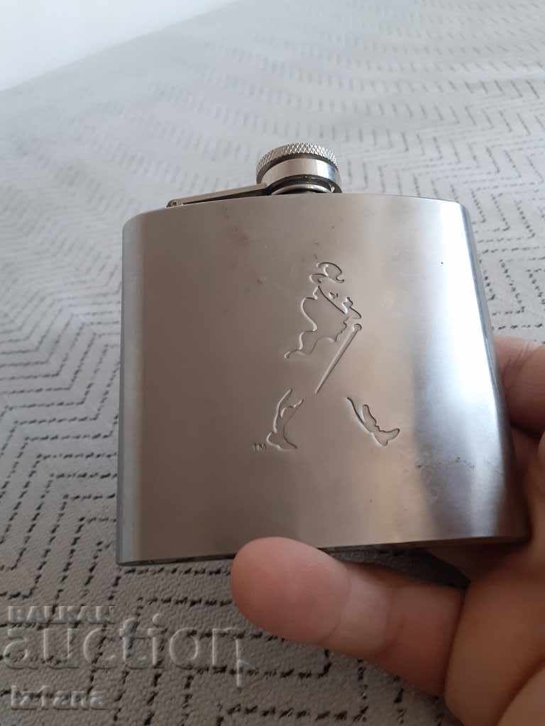 Джобна манерка Jonnie Walker с цена 10.00 лв. | € 5.11 Джобна манерка Jonnie Walker с цена 10.00 лв. | € 5.11