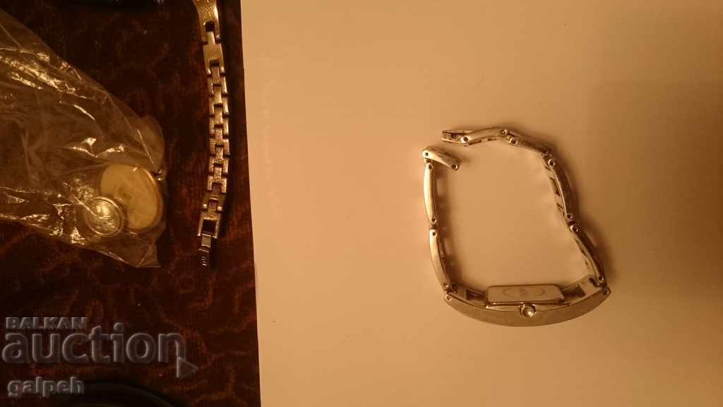 Delivery of DKNY WATCH - BGN 4 Delivery of DKNY WATCH - BGN 4