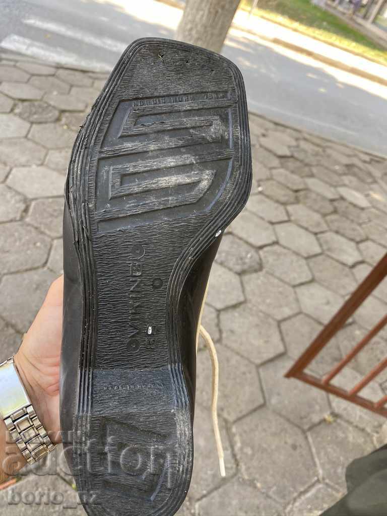 Delivery of 10409. Women's SHOES WITH A SPECIAL SHAPE Delivery of 10409. Women's SHOES WITH A SPECIAL SHAPE