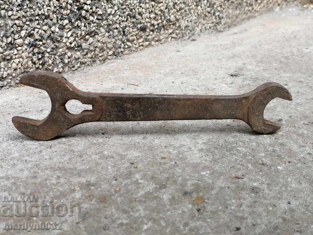 Συνδυασμένο κλειδί από ένα εργαστήριο σιδήρου από τις αρχές του 20ού αιώνα