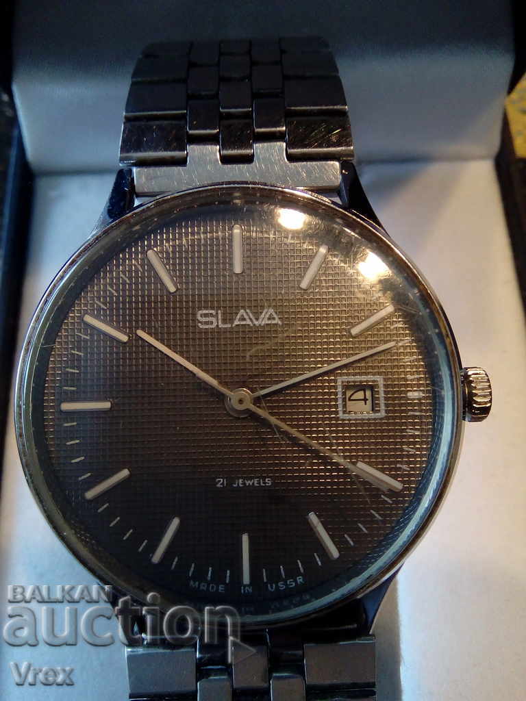 Auction Russian mechanical watch SLAVA + gift Auction Russian mechanical watch SLAVA + gift