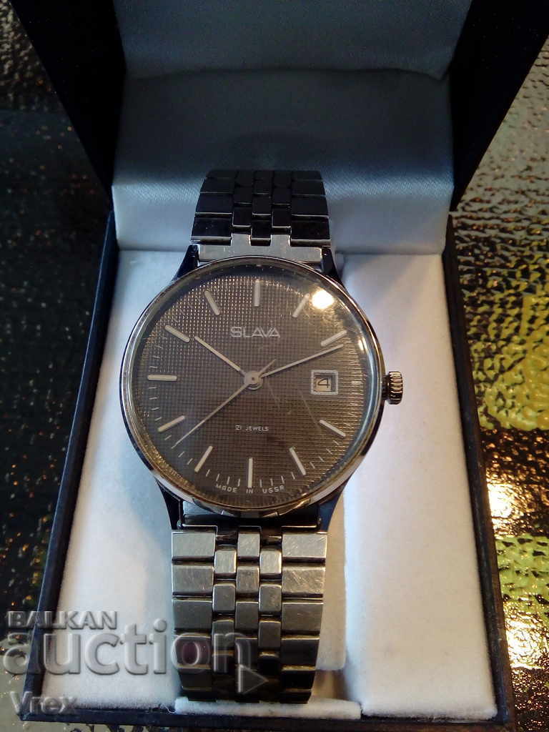 Russian mechanical watch SLAVA + gift