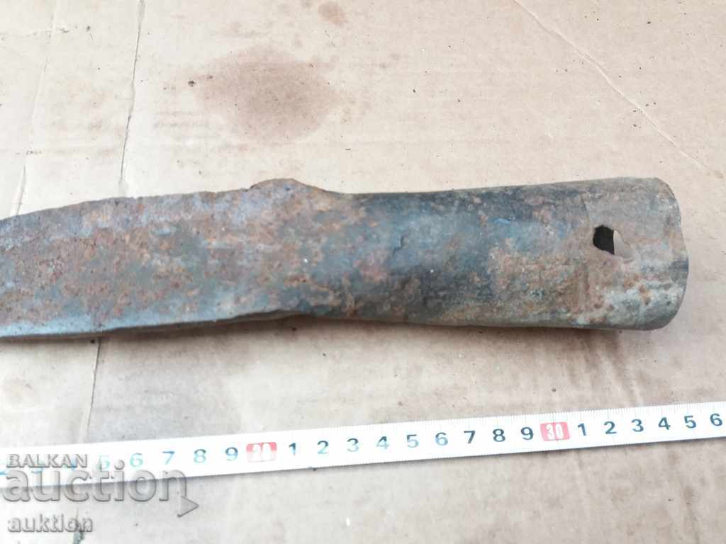 Auction  MASSIVE FORGED REVIVAL TARPAN, TARNOKOP, AX