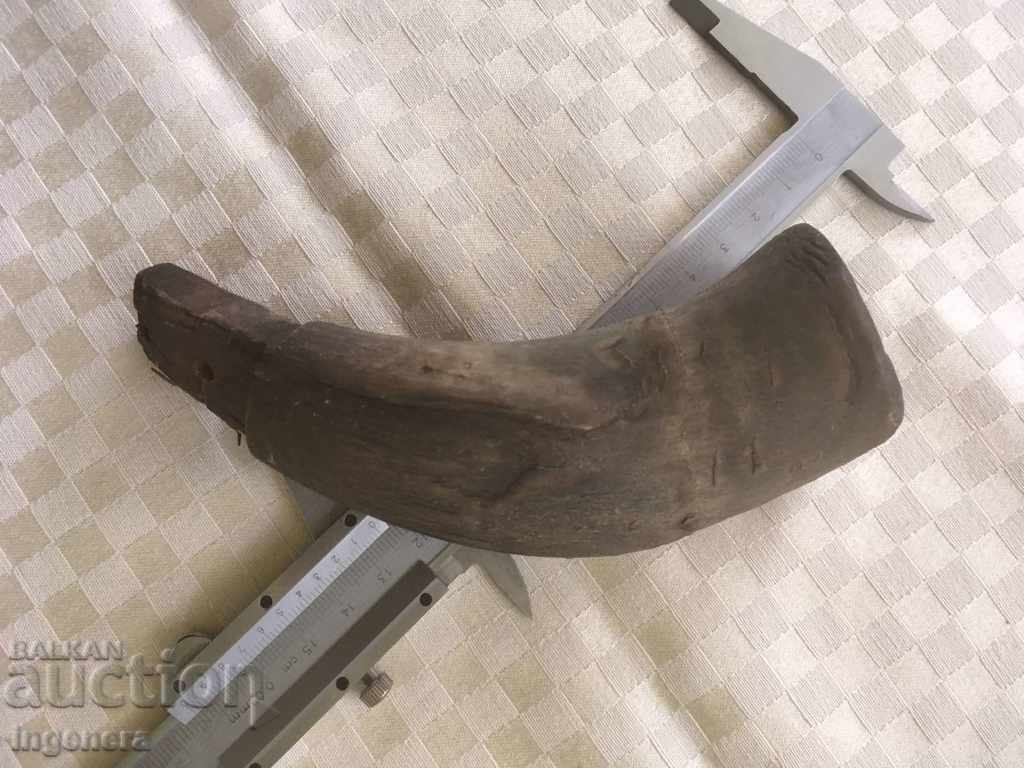 Delivery of HORRIBLE OR INTERIOR Delivery of HORRIBLE OR INTERIOR