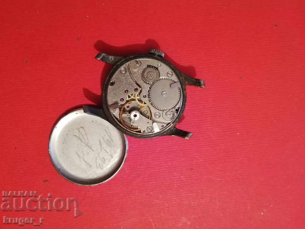 Delivery of Pobeda watch