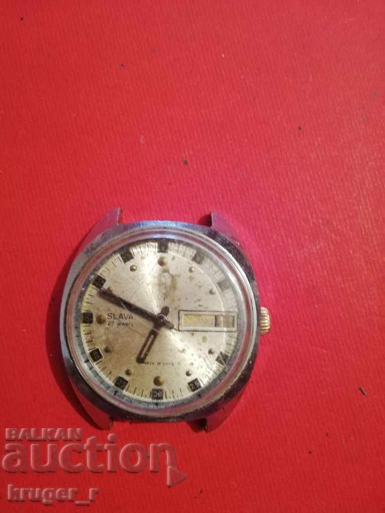 ρολόι GLORY με τιμή 20.00 BGN | € 10.23 ρολόι GLORY με τιμή 20.00 BGN | € 10.23