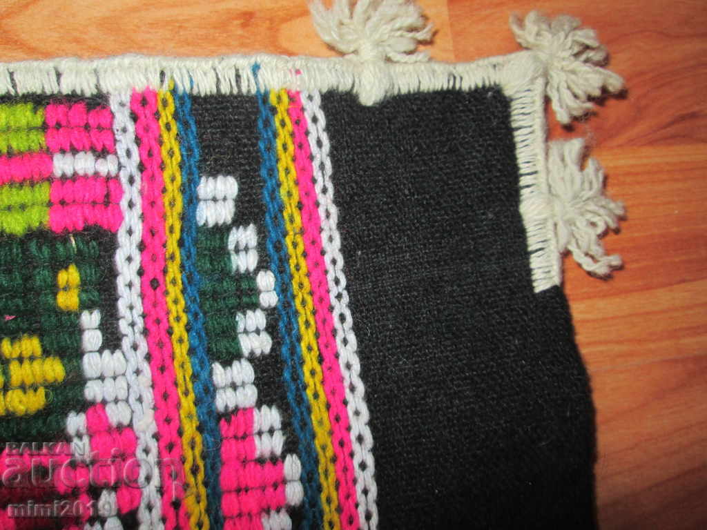 Delivery of Rhodope woolen pillow, hand woven, 65x 46 cm Delivery of Rhodope woolen pillow, hand woven, 65x 46 cm