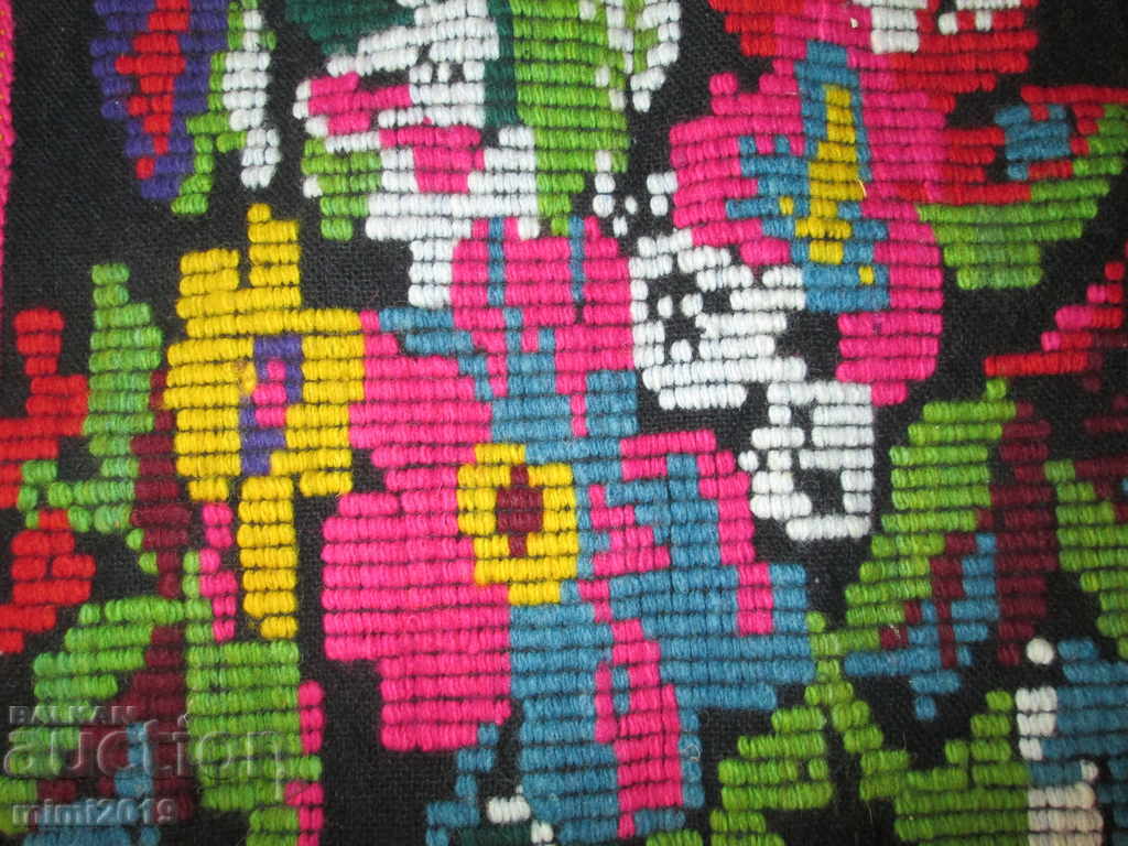 Δημοπρασία Μαξιλάρι από μαλλί Rhodope, υφασμένο στο χέρι, 60x44 cm Δημοπρασία Μαξιλάρι από μαλλί Rhodope, υφασμένο στο χέρι, 60x44 cm