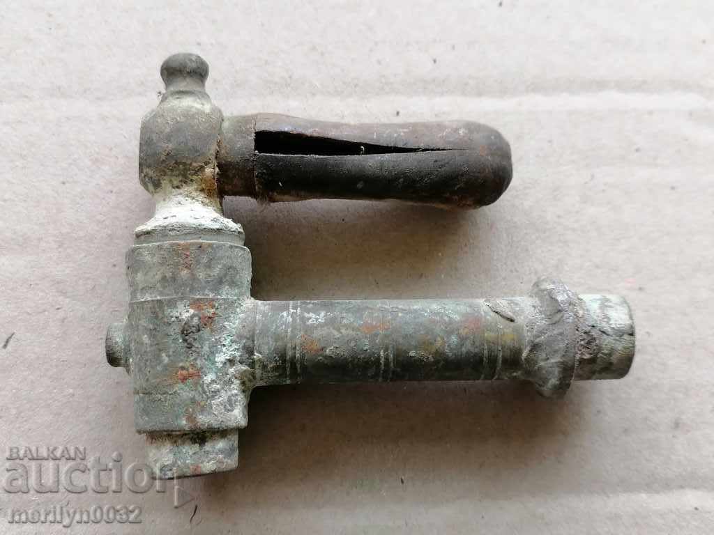 Robinet de robinet vechi din bronz - 5 Robinet de robinet vechi din bronz - 5