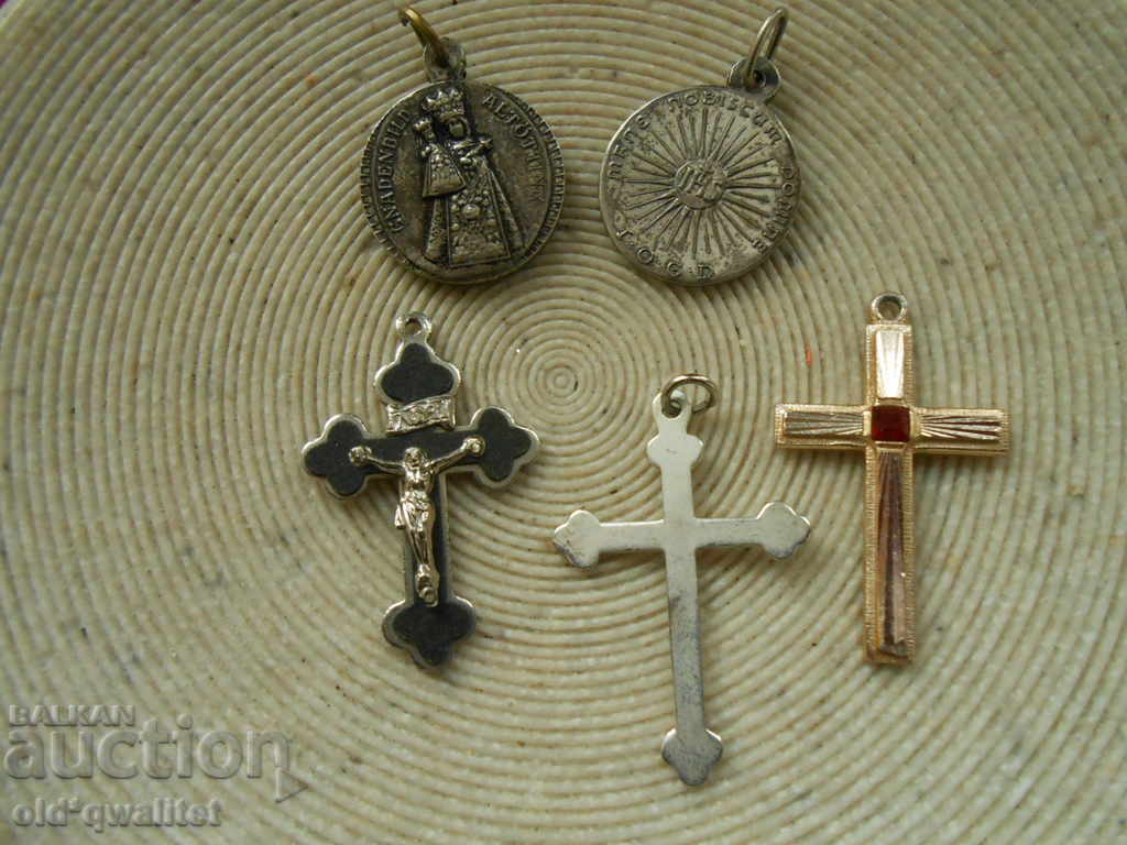 Auction  Interesting things from the past, Medallion, Cross, a total of 5 pieces