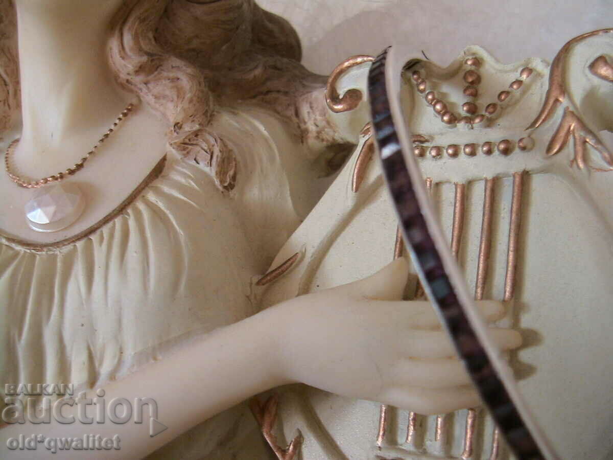 Auction Very old silver bracelet with Almandine - Garnet, before 1920 Auction Very old silver bracelet with Almandine - Garnet, before 1920