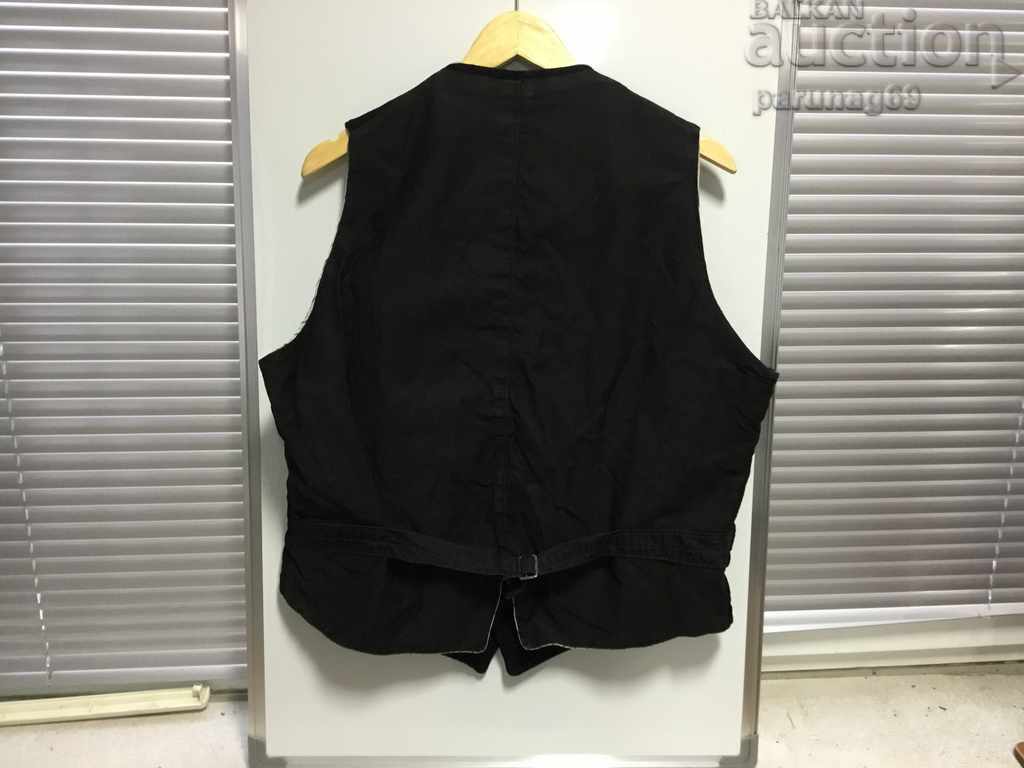 REVIVAL Old men's vest from the 20s. of the 20th Century with a BADGE with price 100.00 BGN | € 51.13 REVIVAL Old men's vest from the 20s. of the 20th Century with a BADGE with price 100.00 BGN | € 51.13