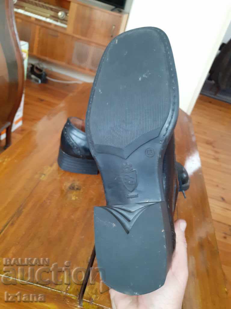 Old Shoes Record - 6 Old Shoes Record - 6