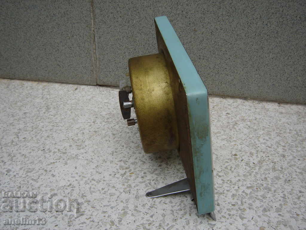 Delivery of OLD CHINESE ALARM CLOCK