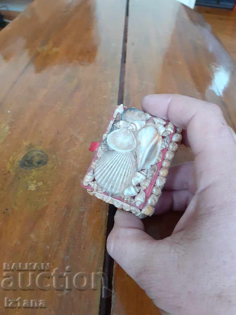 Old jewelry box - 5 Old jewelry box - 5