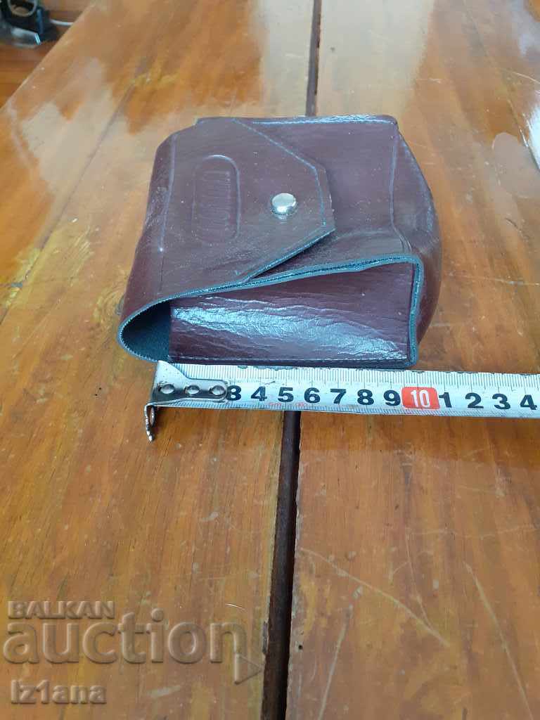 Auction  Old Norma case