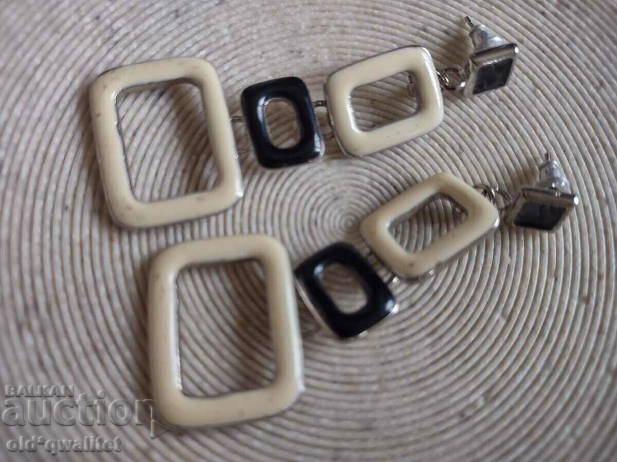 Елегантни дамски дълги обици, Скандинавия с цена 47.00 лв. | € 24.03 Елегантни дамски дълги обици, Скандинавия с цена 47.00 лв. | € 24.03