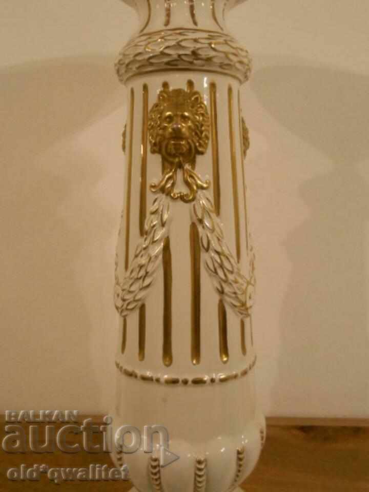 Auction Italian PORCELAIN column gold ornaments details, stamps Auction Italian PORCELAIN column gold ornaments details, stamps