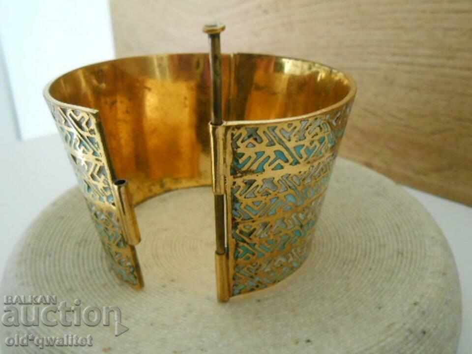 Wide BRACELET - CUFF, enamel and gilding, according to a museum pattern