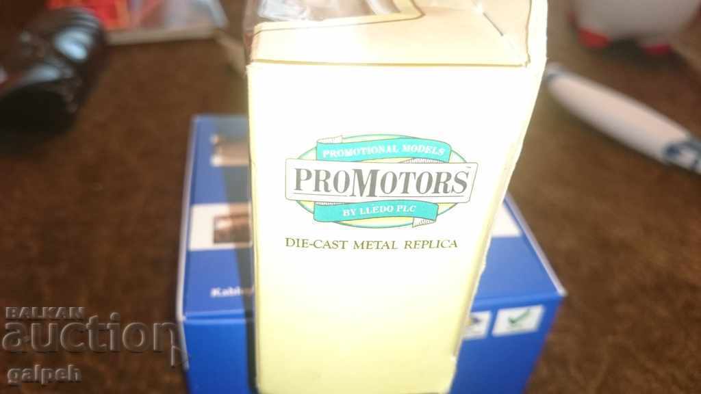 Auction LOT - TROLLEY - DIE - CAST METAL REPLICA - ENGLAND Auction LOT - TROLLEY - DIE - CAST METAL REPLICA - ENGLAND