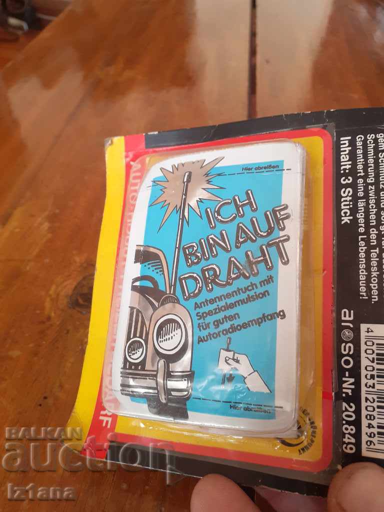 Delivery of Old antenna cloth