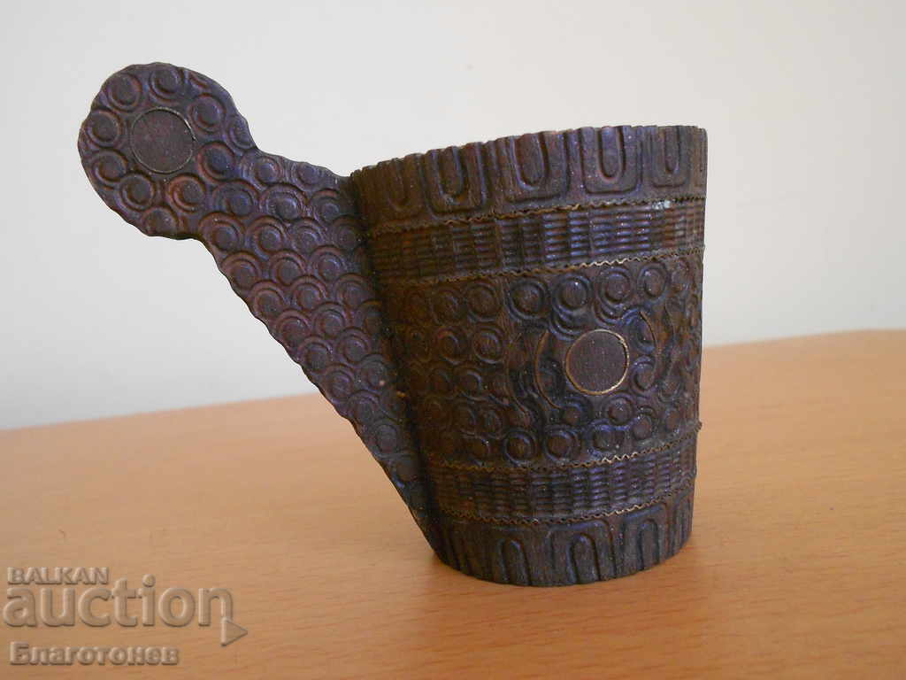 ceașcă vechi din lemn - 5 ceașcă vechi din lemn - 5