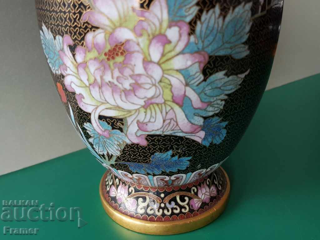 Lovely 19th Century Chinese Enamel Clazone Bronze Vase - 7 Lovely 19th Century Chinese Enamel Clazone Bronze Vase - 7