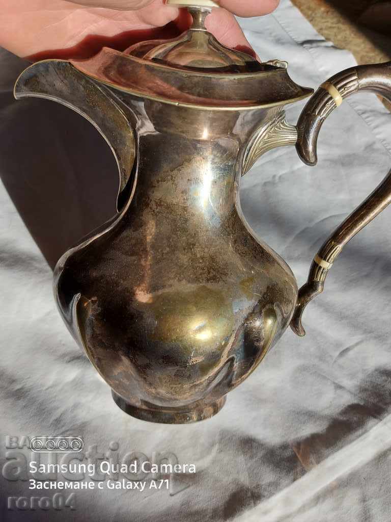 OLD ENGLISH SILVER KETTLE WITH MONOGRAM with price 195.00 BGN | € 99.70 OLD ENGLISH SILVER KETTLE WITH MONOGRAM with price 195.00 BGN | € 99.70
