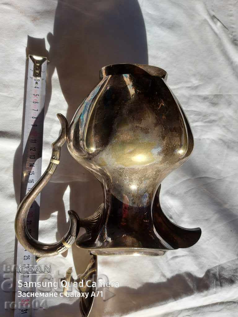 OLD ENGLISH SILVER KETTLE WITH MONOGRAM - 6 OLD ENGLISH SILVER KETTLE WITH MONOGRAM - 6