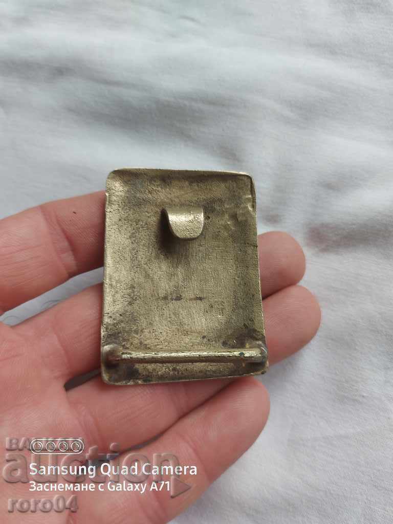 Auction YUNAK Auction YUNAK