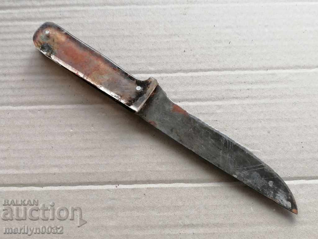 Cuțit vechi cu pumnal cu preț 32.00 BGN | € 16.36