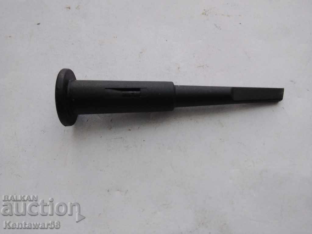 Probe tip - new. Probe tip - new.