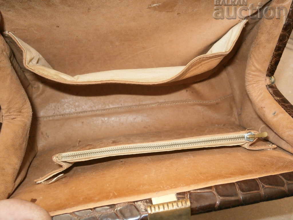 Punga de crocodil din piele crocodilă - 7 Punga de crocodil din piele crocodilă - 7