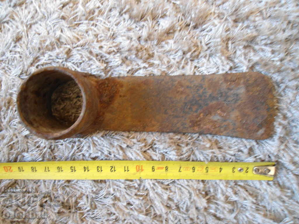 Auction Old agricultural tool Auction Old agricultural tool