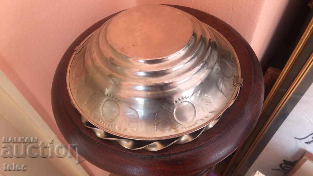 Auction Beautiful chocolate box Auction Beautiful chocolate box