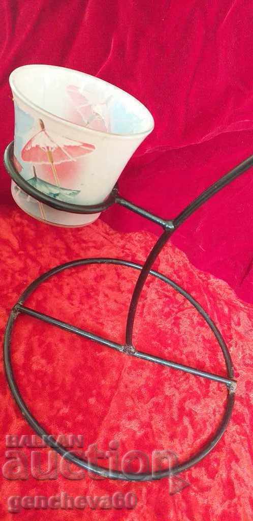 Beautiful metal cat candlesticks, flowers, etc - 5