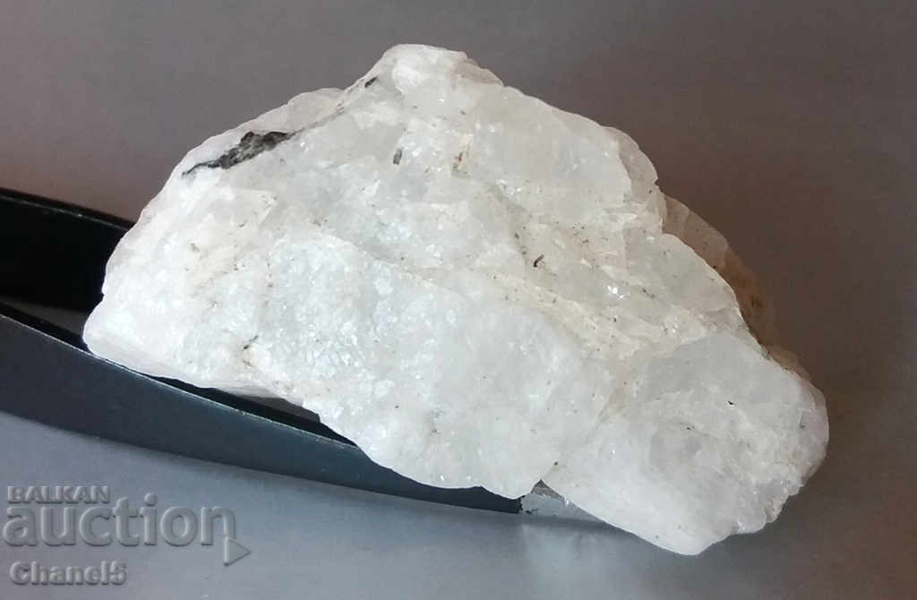 RAW MOON STONE - SRI LANKA - 98.35 carats (384) with price 19.90 BGN | € 10.17 RAW MOON STONE - SRI LANKA - 98.35 carats (384) with price 19.90 BGN | € 10.17