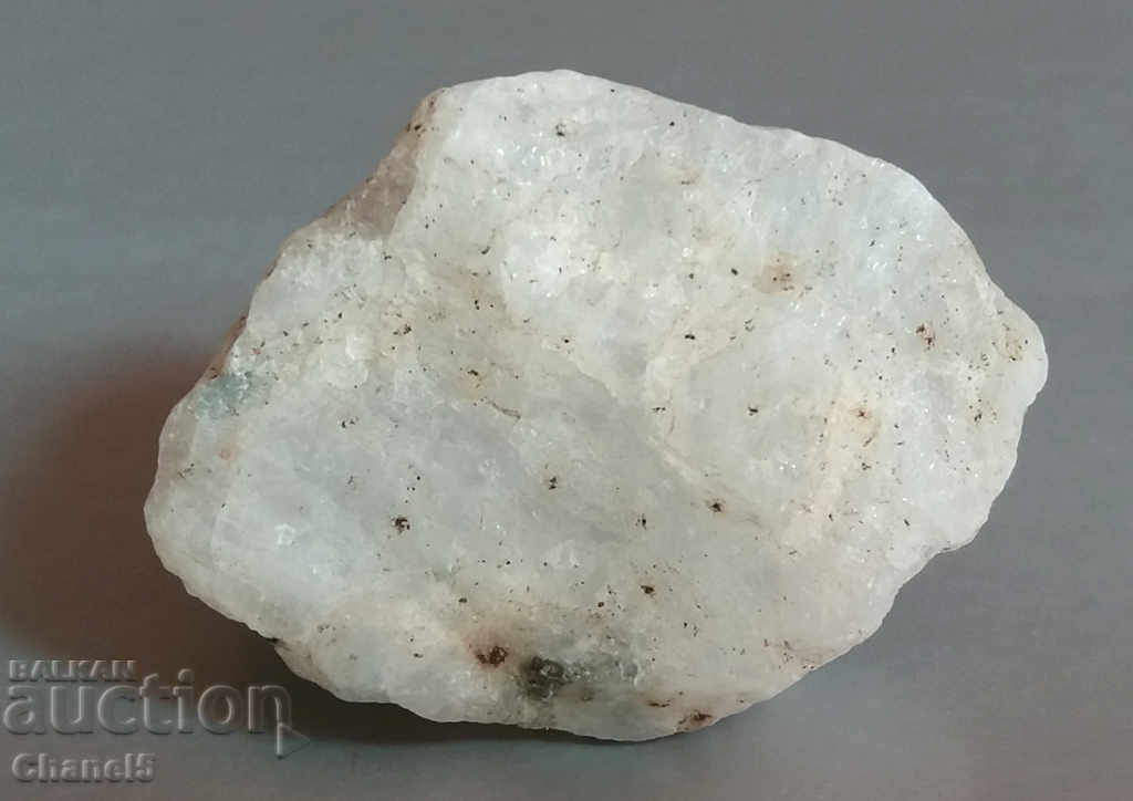 Delivery of RAW MOON STONE - SRI LANKA - 141.90 carats (385)