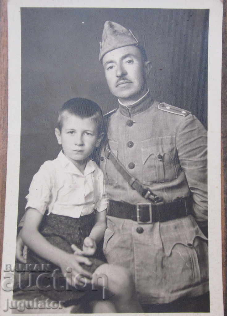 Fotografie militară din al doilea război mondial Ofițer regal bulgar în uniformă de luptă