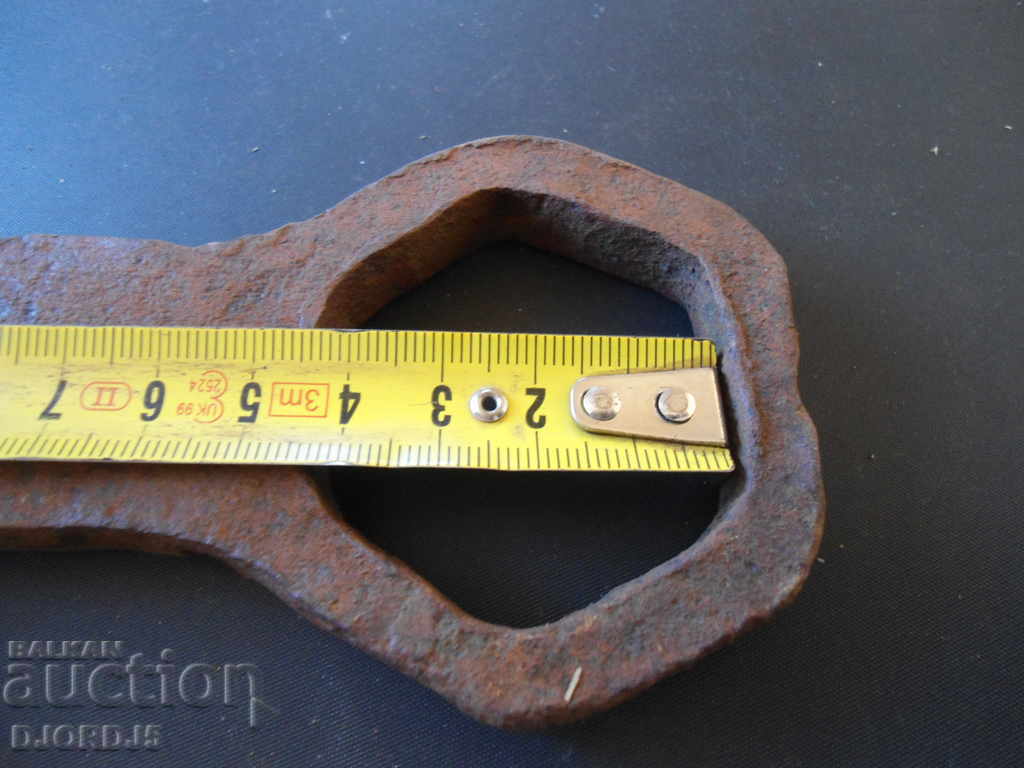Auction Old forged key Auction Old forged key