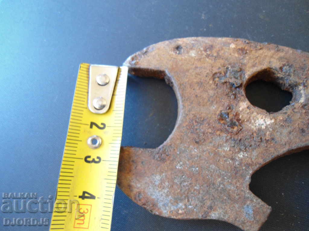 Old key with price 2.00 BGN | € 1.02