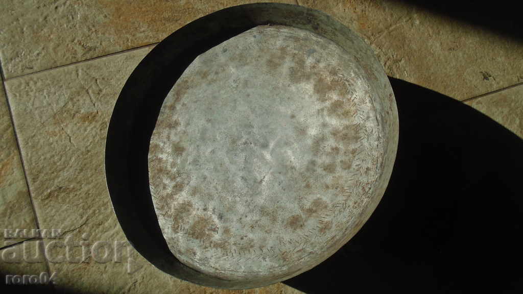 TAVĂ PIE
