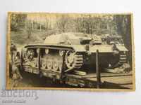 Fotografie militară veche a unui tanc german din al doilea război mondial