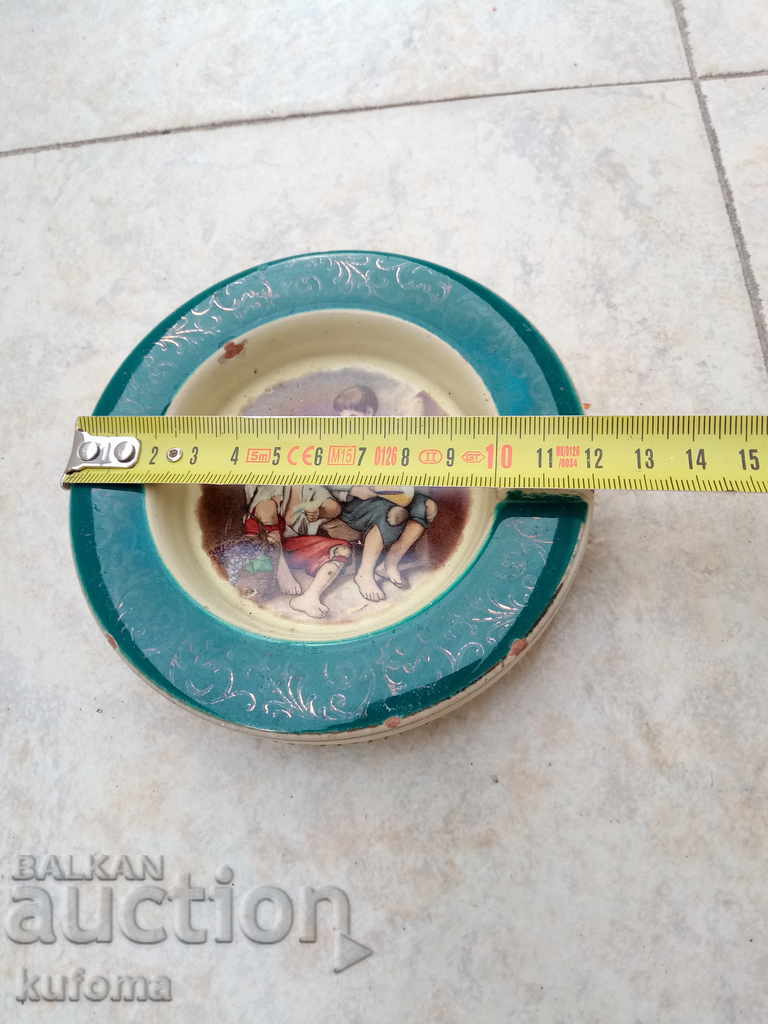Old Italian ashtray with price 14.99 BGN | € 7.66