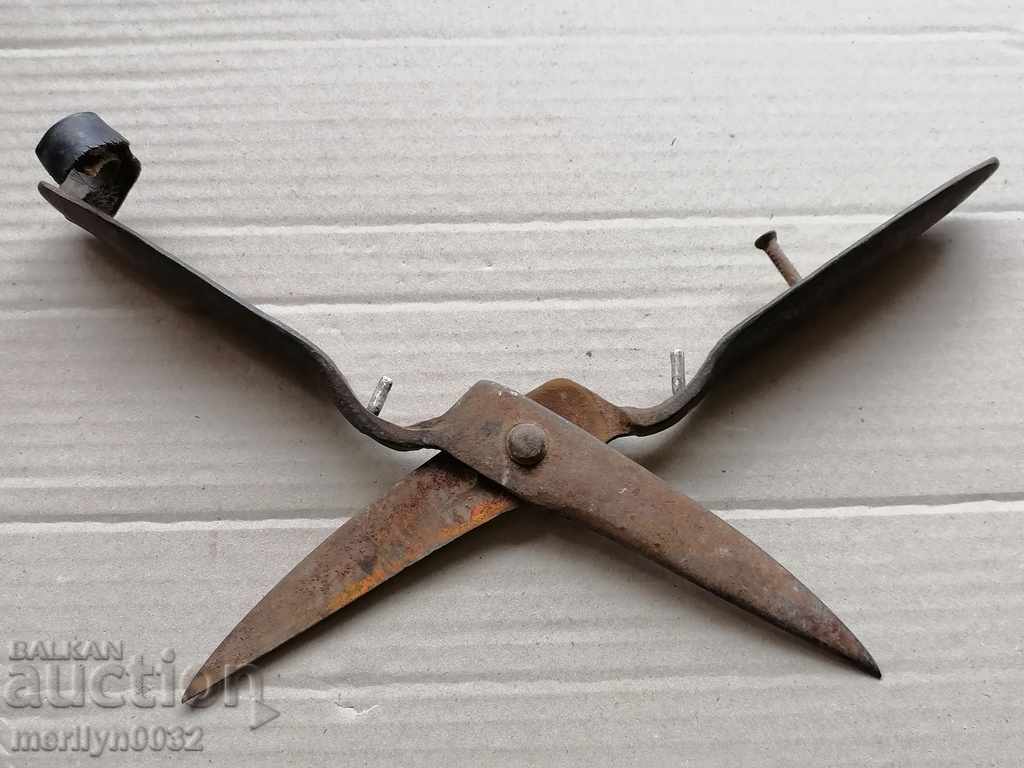 Auction Wrought iron scissors old wrought iron scissors Auction Wrought iron scissors old wrought iron scissors