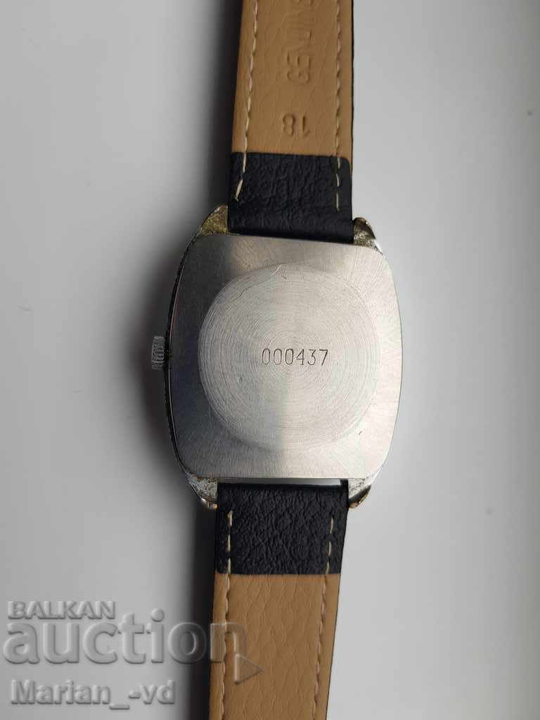 Delivery of Collector's watch POLJOT