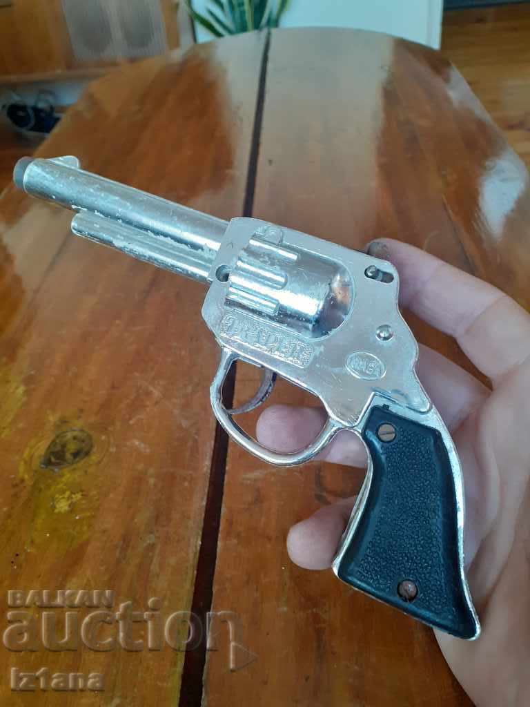 Old Kid's Gun with price 5.00 BGN | € 2.56 Old Kid's Gun with price 5.00 BGN | € 2.56
