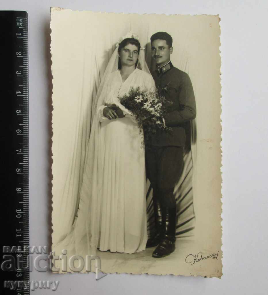Fotografie veche de nuntă a Regatului militar al Bulgariei 1941. cu preț 20.00 BGN | € 10.23
