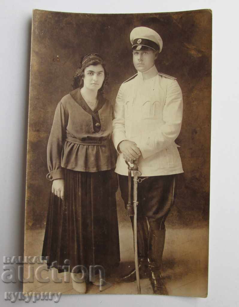 Fotografie veche a unui ofițer militar cu sabie Regatul Bulgariei