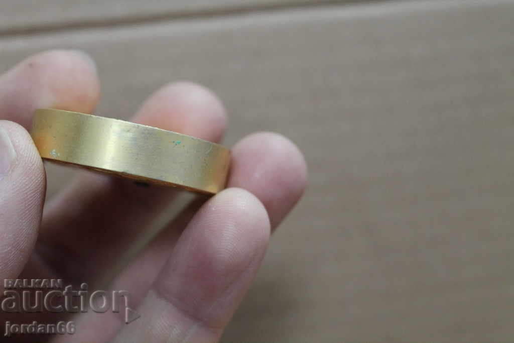 Delivery of German plaque